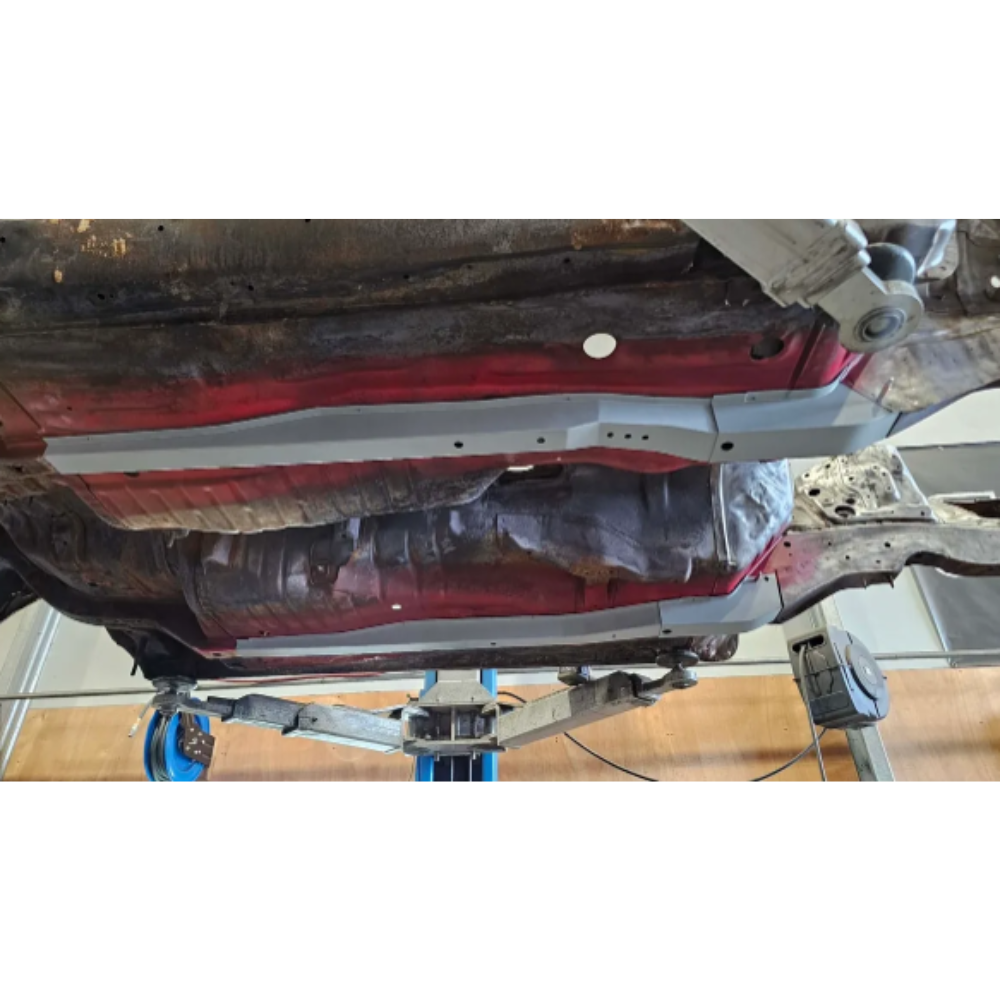 R32 CHASSIS RAILS